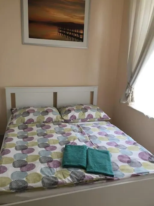 Nice Big Apartment In The City Center Prague
